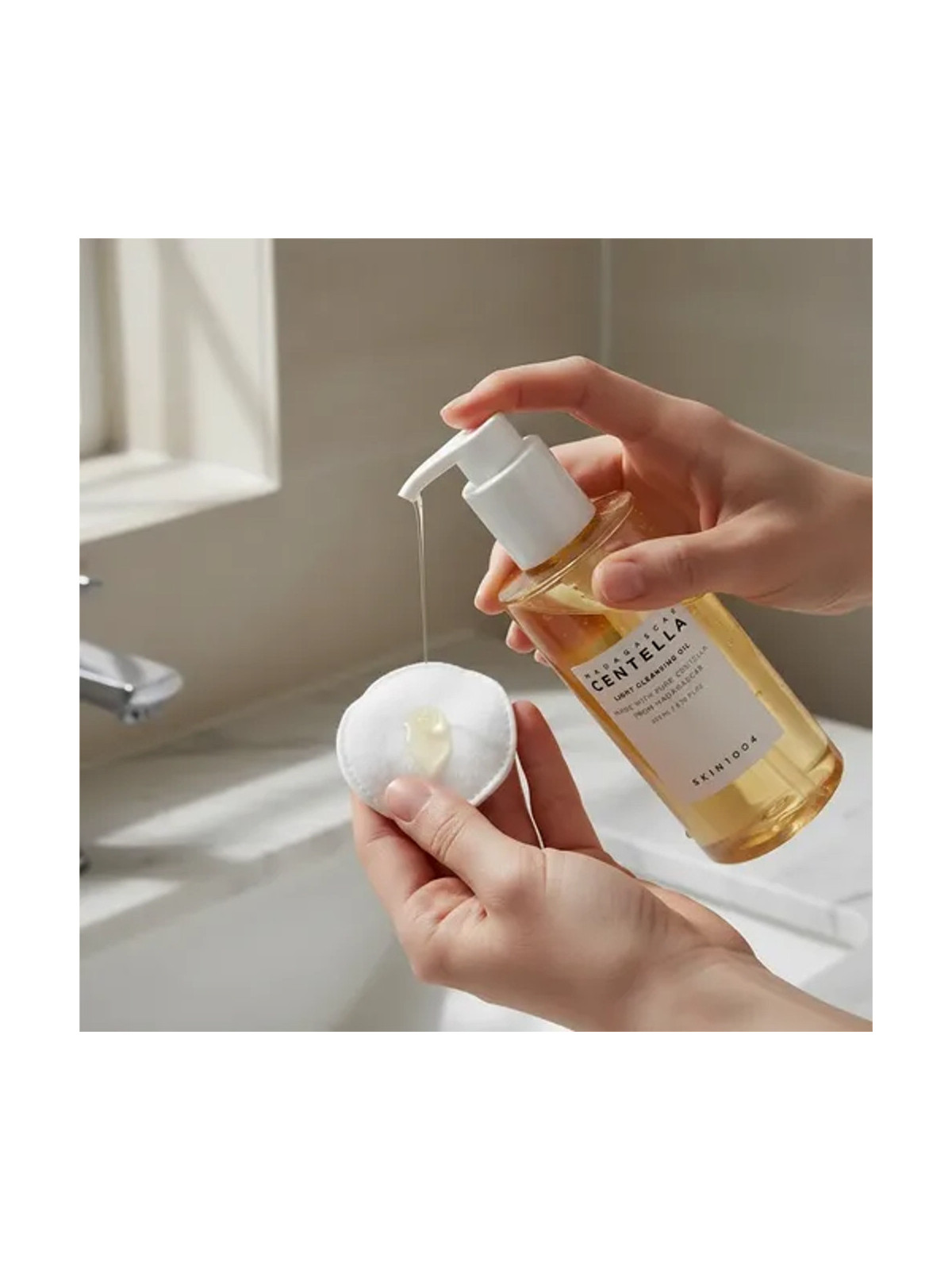SKIN1004 Madagascar Centella Light Cleansing Oil  - Aceite Desmaquillante para Doble Limpieza